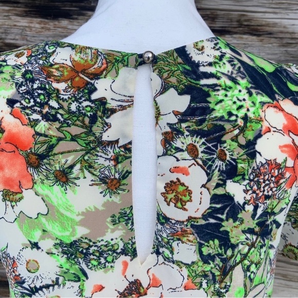 EVERLY ~ Gorgeous Floral Print Shift Dress ~ Size Small - Picture 5 of 5